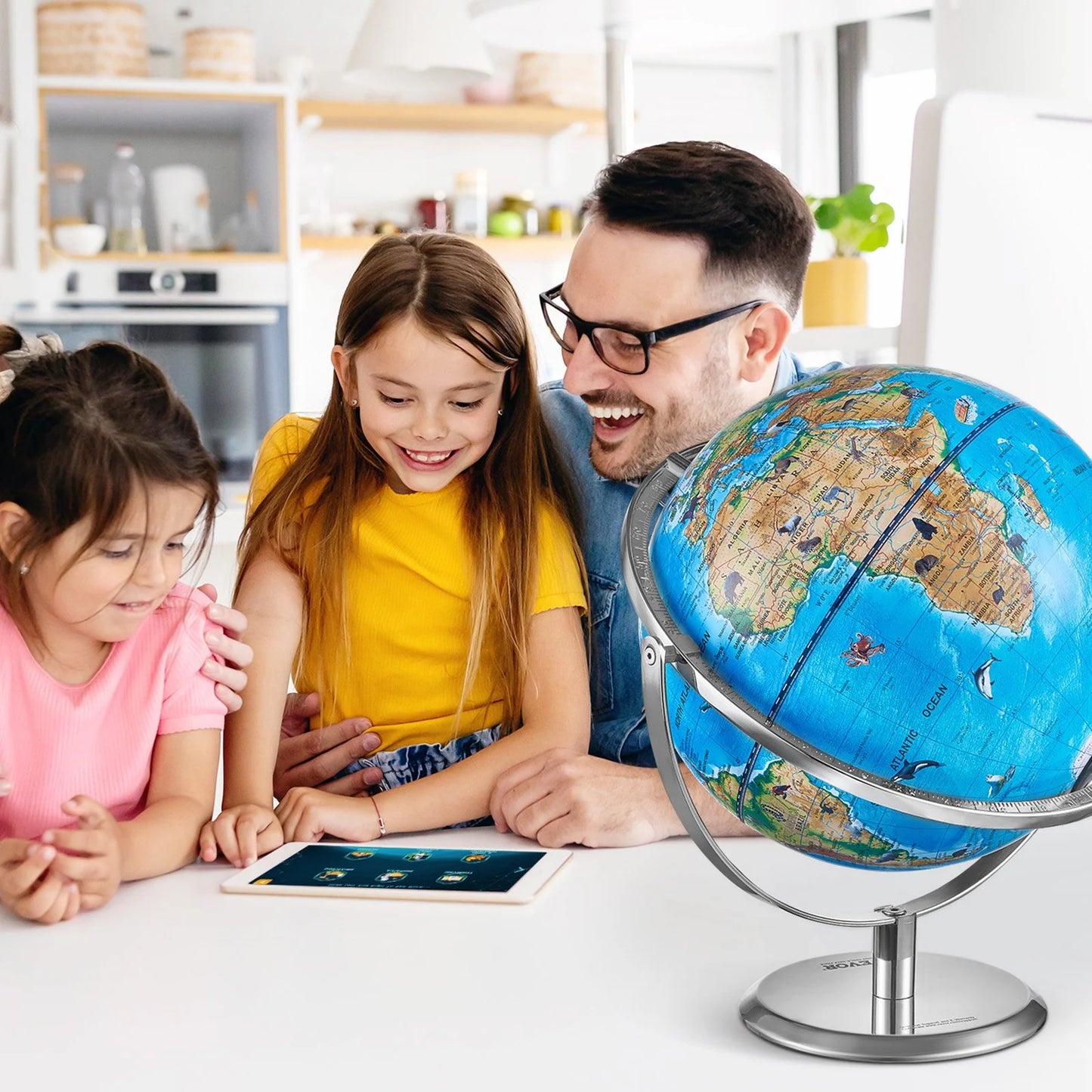 VEVOR Educational Globe for Kids, 10 In/254 Mm, Interactive AR World Globe with AR Golden Globe APP LED Night Lighting 720¡Ã Rotation, STEM Toy Gifts for Kids Compatible with Android or Ios Devices